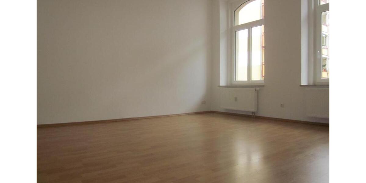 Etagenwohnung Plauen - 2 Zimmer, 60 m&sup2;, 360&euro; | Angebot:25143003