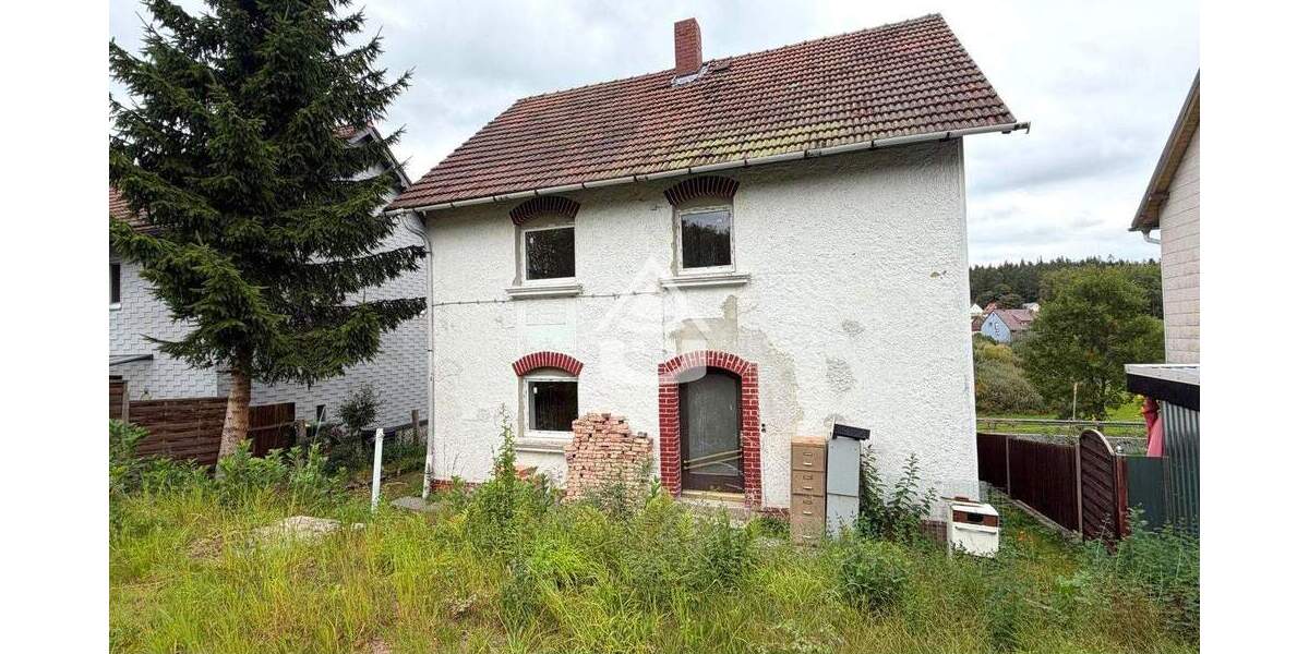 Einfamilienhaus Marktleuthen - 4 Zimmer, 130 m&sup2;, 110.000&euro; | Angebot:25728635