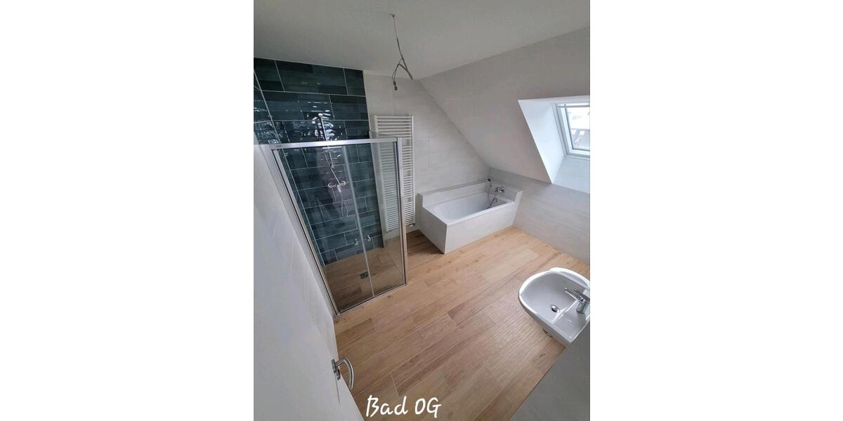 Einfamilienhaus Schönwald - 6 Zimmer, 164 m&sup2;, 699.000&euro; | Angebot:26135347