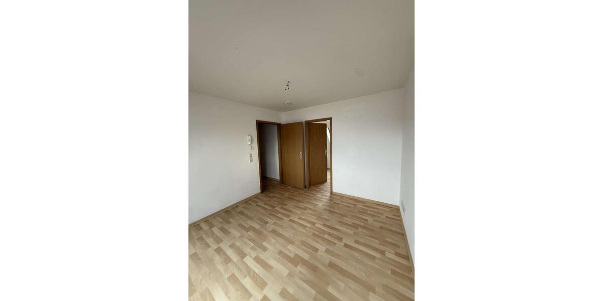 Etagenwohnung Plauen Altstadt - 3.5 Zimmer, 73 m&sup2;, 438&euro; | Angebot:24421981