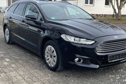 Ford Mondeo 179.206 km 10.300 &euro; Plauen 08527