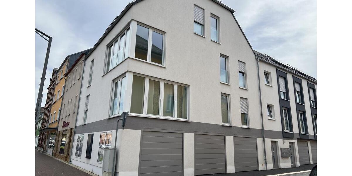 Etagenwohnung Rehau - 4 Zimmer, 91 m&sup2;, 1.100&euro; | Angebot:22551697