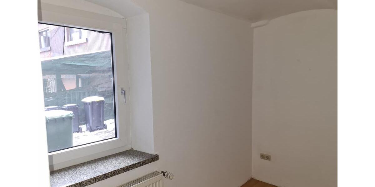 Erdgeschoßwohnung Höchstädt im Fichtelgebirge - 2 Zimmer, 60 m&sup2;, 390&euro; | Angebot:25281075