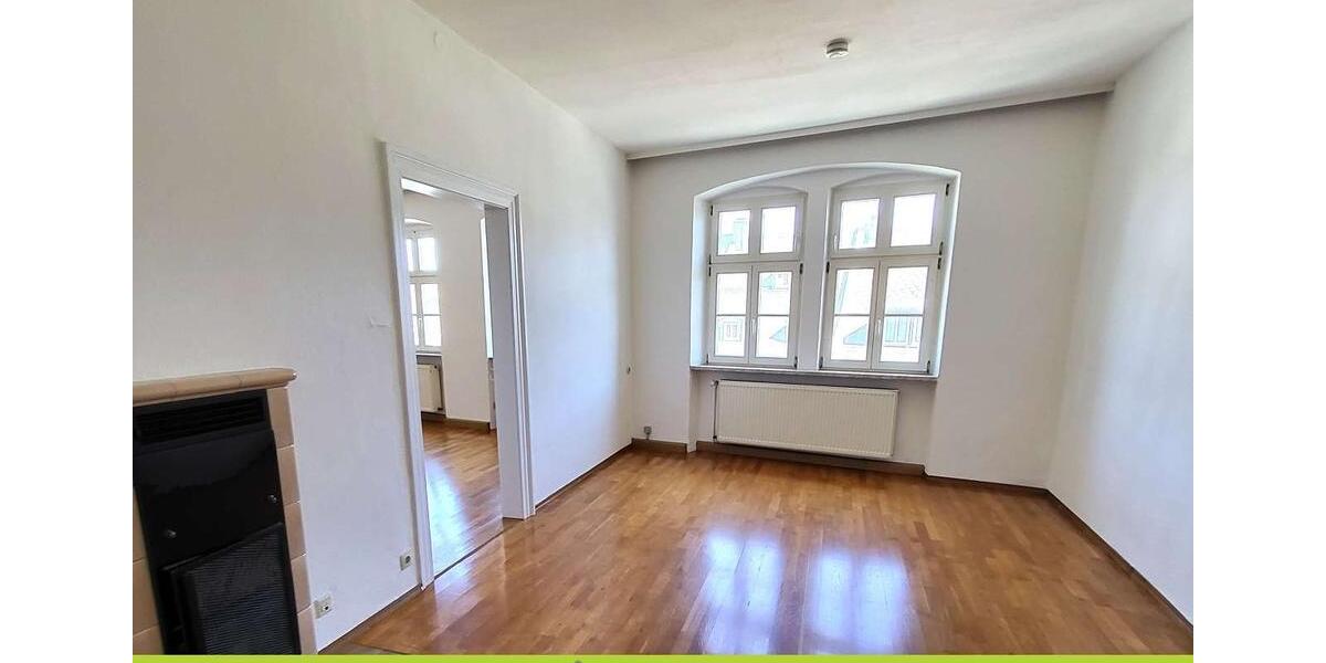 Etagenwohnung Hof Altstadt - 3 Zimmer, 110 m&sup2;, 695&euro; | Angebot:26338552