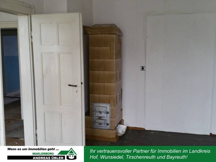 Mehrfamilienhaus, Wohnhaus Oelsnitz - 2 Zimmer, 410 m&sup2;, 98.000&euro; | Angebot:25670947