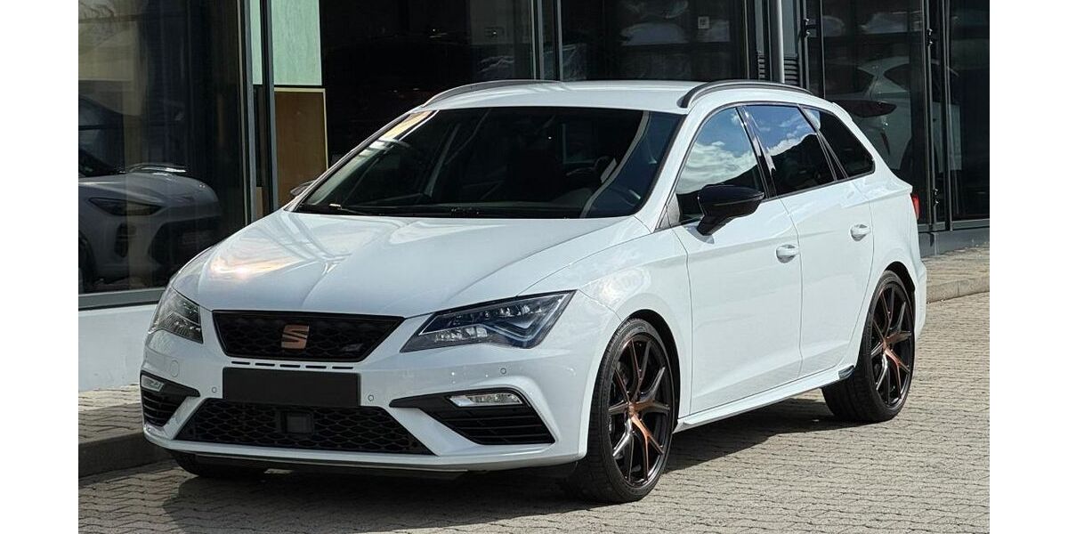 Seat Leon 19.500 km 26.900 &euro; Münchberg 95213