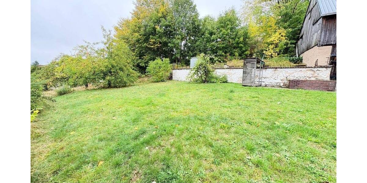 Bauernhaus, Landhaus Höchstädt im Fichtelgebirge Höchstädt - 8 Zimmer, 215 m&sup2;, 195.000&euro; | Angebot:25769216