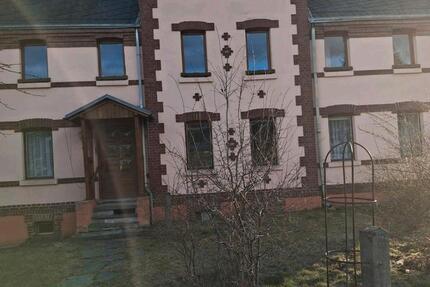 Haus Oelsnitz (Vogtland) - 6 Zimmer, 160 m&sup2;, 60.000&euro; | Angebot:26022905