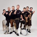 Viera Blech - Support: Almhütten Musikanten