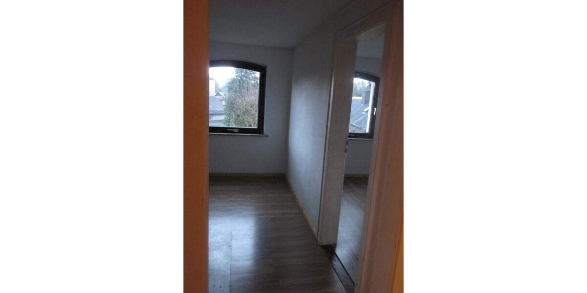 Dachgeschoßwohnung Issigau - 6 Zimmer, 100 m&sup2;, 465&euro; | Angebot:25218956