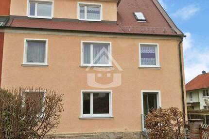 Wohnung Selb - 3 Zimmer, 74 m&sup2;, 490&euro; | Angebot:25728627