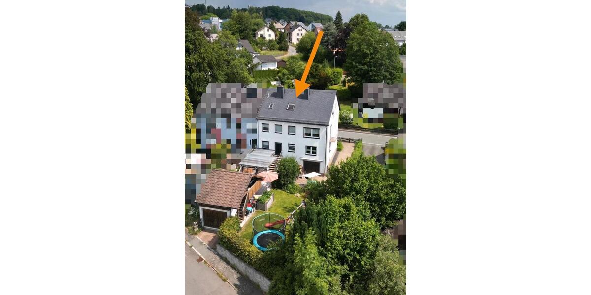 Doppelhaushälfte Helmbrechts - 8.5 Zimmer, 170 m&sup2;, 298.000&euro; | Angebot:26962060