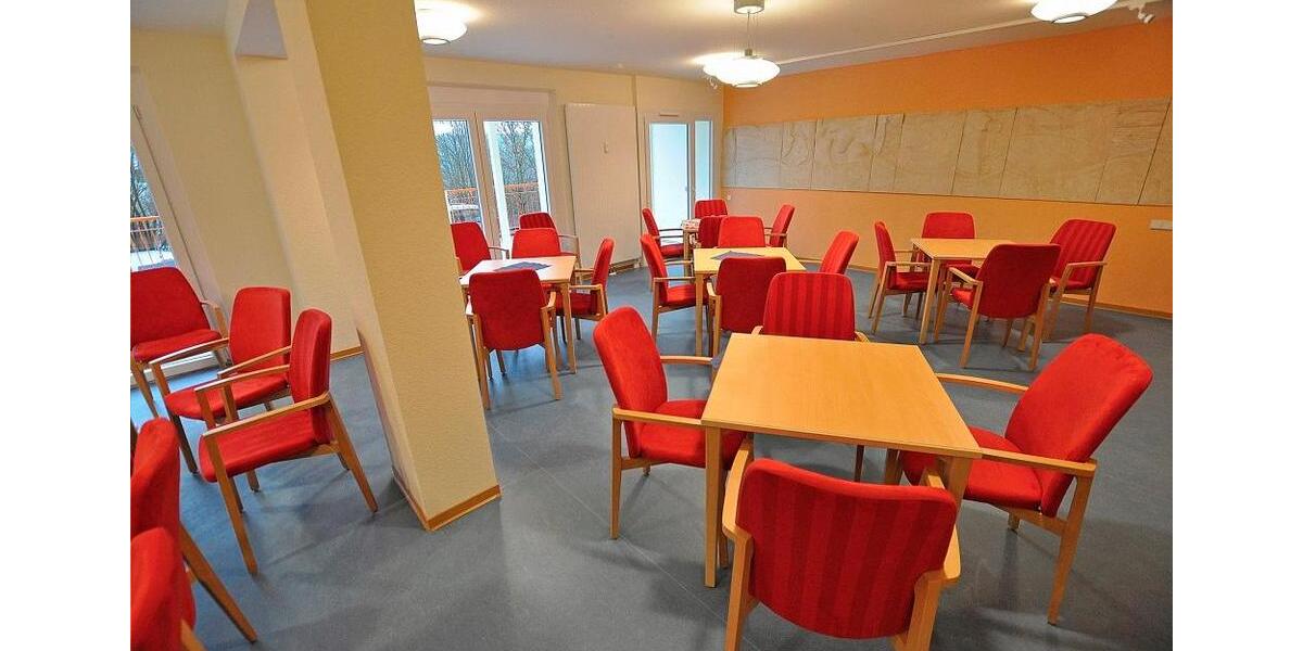 Etagenwohnung Bad Elster - 1 Zimmer, 37 m&sup2;, 320&euro; | Angebot:25219051