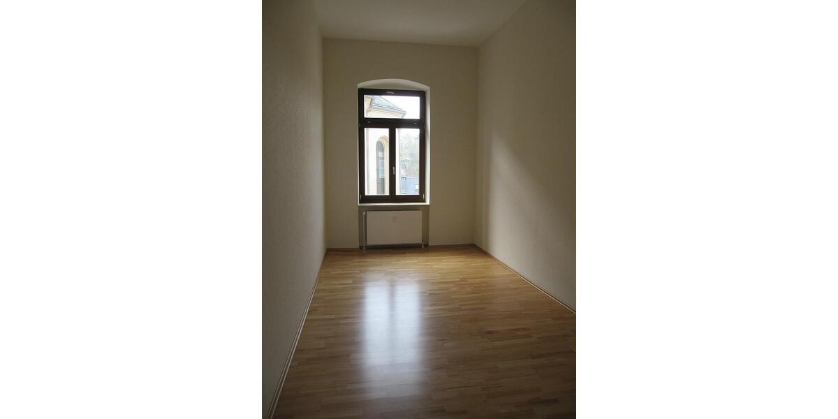 Etagenwohnung Markneukirchen - 5 Zimmer, 139 m&sup2;, 1.200&euro; | Angebot:25487030