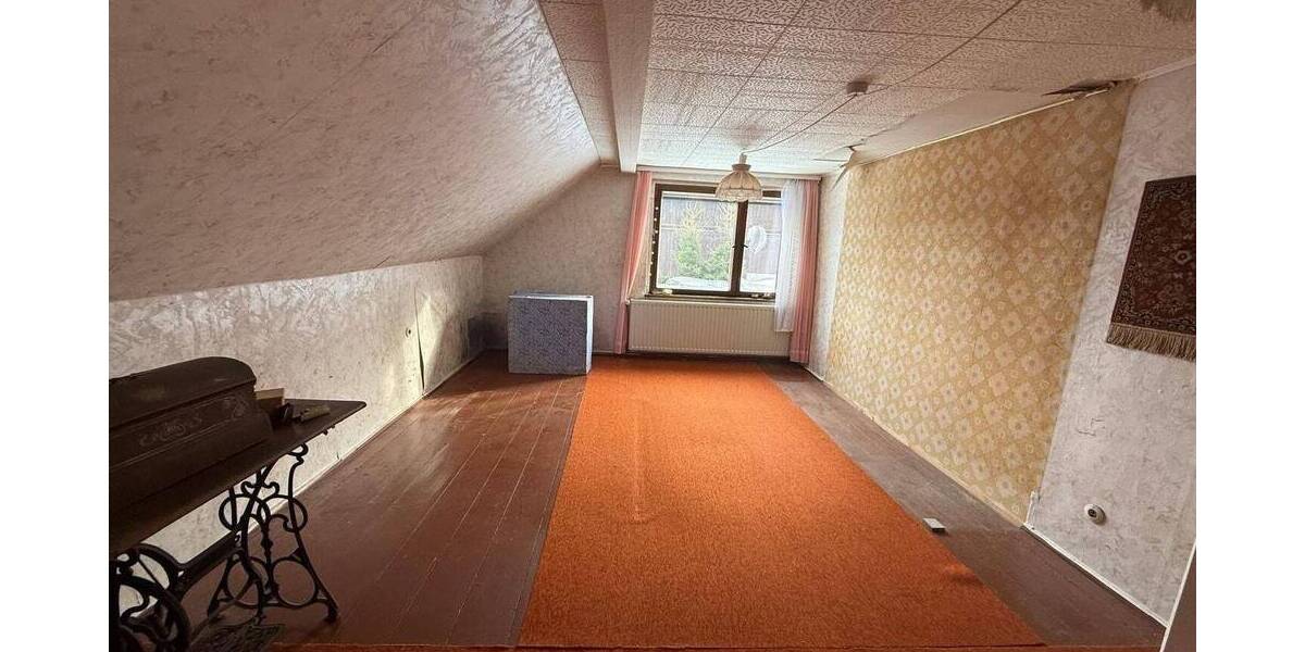 Einfamilienhaus Bad Elster - 2 Zimmer, 94 m&sup2;, 130.000&euro; | Angebot:25970444