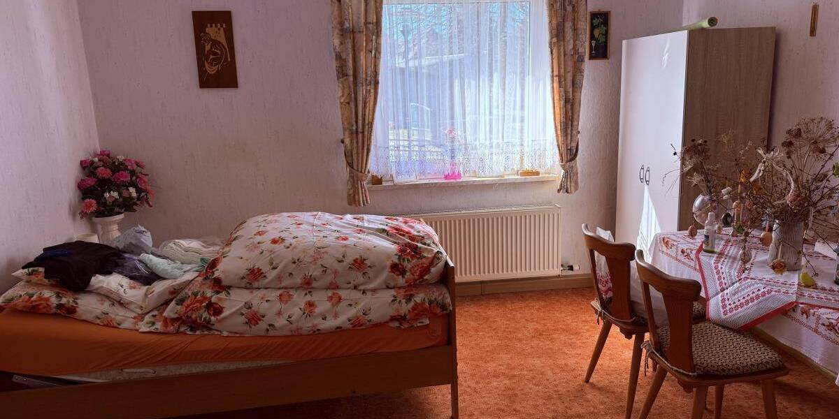 Einfamilienhaus Rosenthal am Rennsteig - 7 Zimmer, 151 m&sup2;, 59.900&euro; | Angebot:26402091