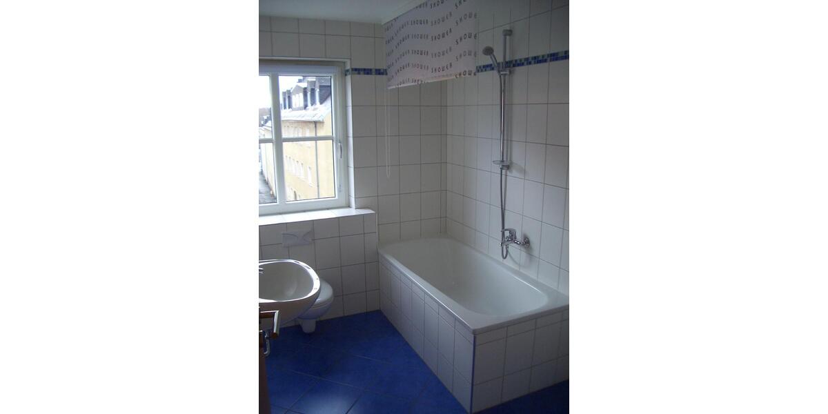 Etagenwohnung Hof Altstadt - 2 Zimmer, 39 m&sup2;, 299&euro; | Angebot:24765813