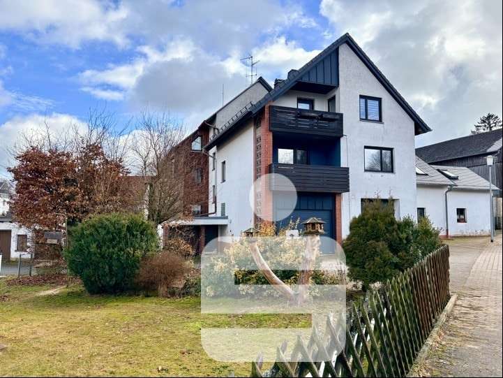 Einfamilienhaus Selb - 32 Zimmer, 617 m&sup2;, 239.000&euro; | Angebot:25438084