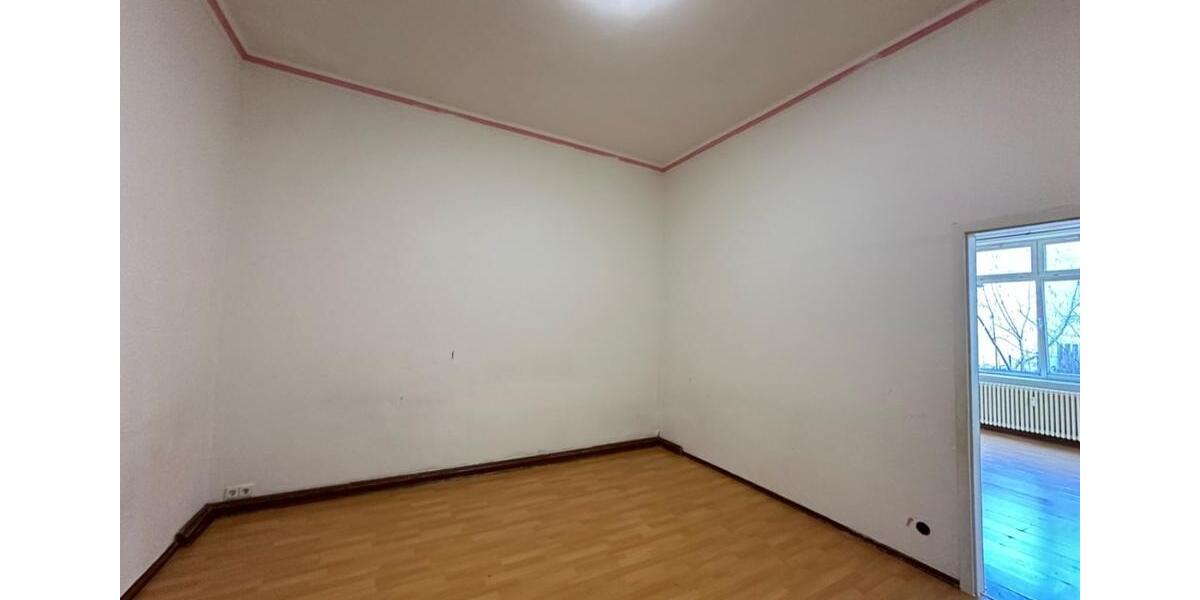 Erdgeschoßwohnung Plauen Bahnhofsvorstadt - 3 Zimmer, 97 m&sup2;, 400&euro; | Angebot:21936523