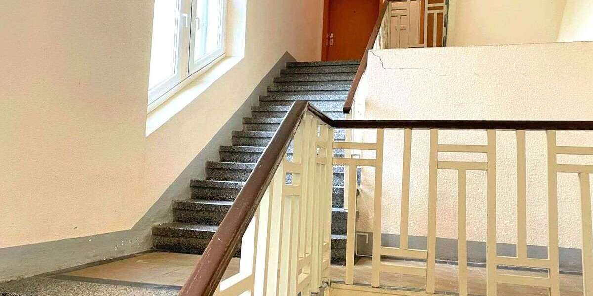 Etagenwohnung Oelsnitz - 3 Zimmer, 86 m&sup2;, 44.499&euro; | Angebot:26431222