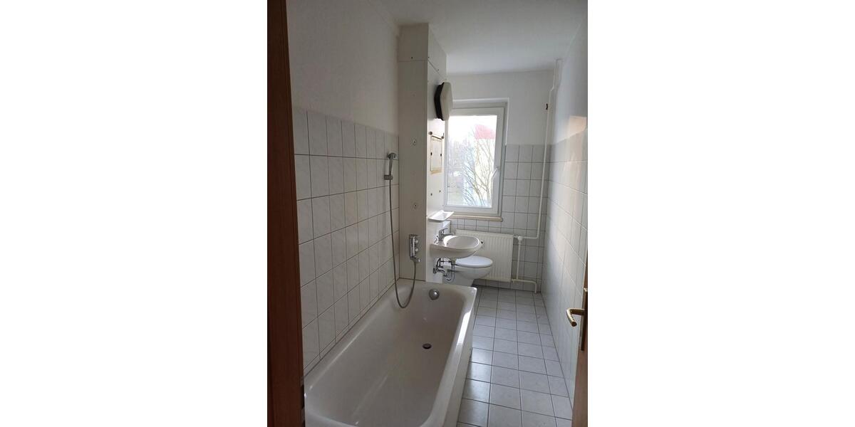 Etagenwohnung Bad Lobenstein - 3 Zimmer, 59 m&sup2;, 352&euro; | Angebot:26286219