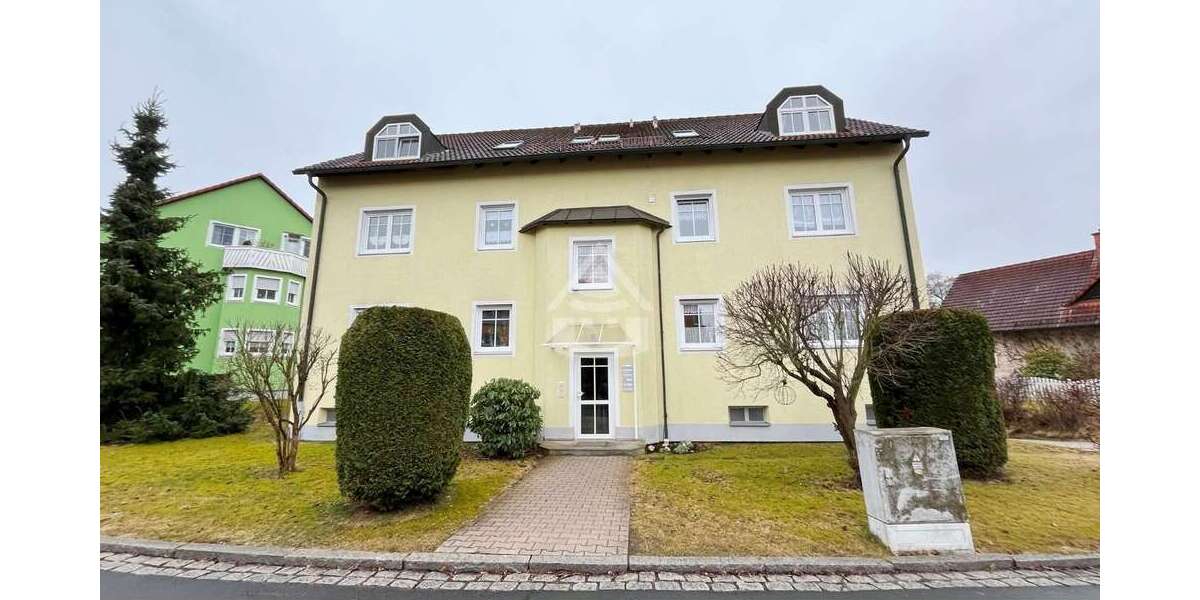 Etagenwohnung Selb - 2 Zimmer, 66 m&sup2;, 129.000&euro; | Angebot:26111211