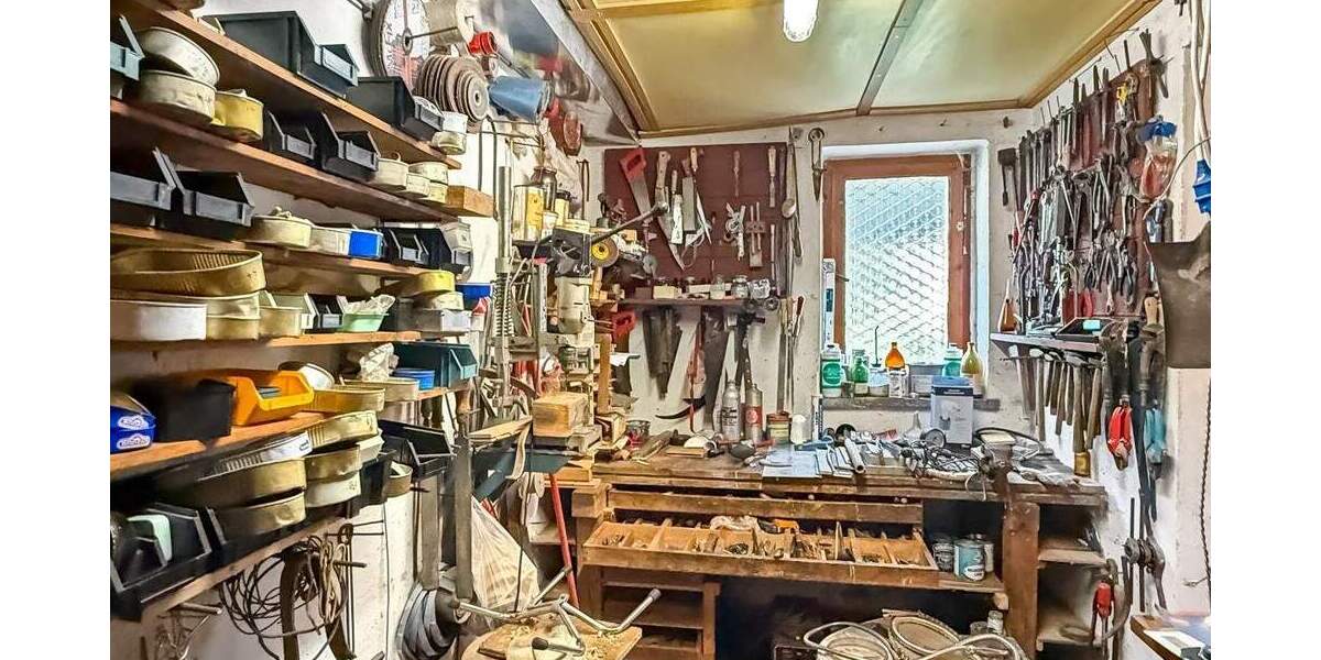 Einfamilienhaus Rosenthal am Rennsteig - 7 Zimmer, 139 m&sup2;, 89.900&euro; | Angebot:25742921