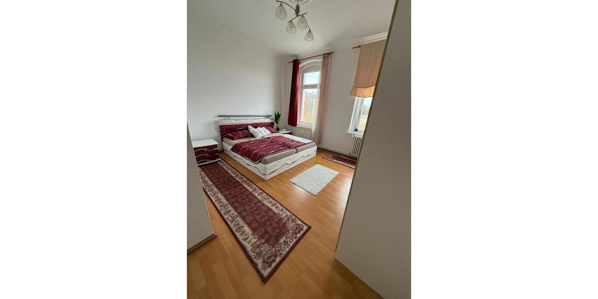 Etagenwohnung Plauen Bahnhofsvorstadt - 4 Zimmer, 90 m&sup2;, 49.000&euro; | Angebot:26941516