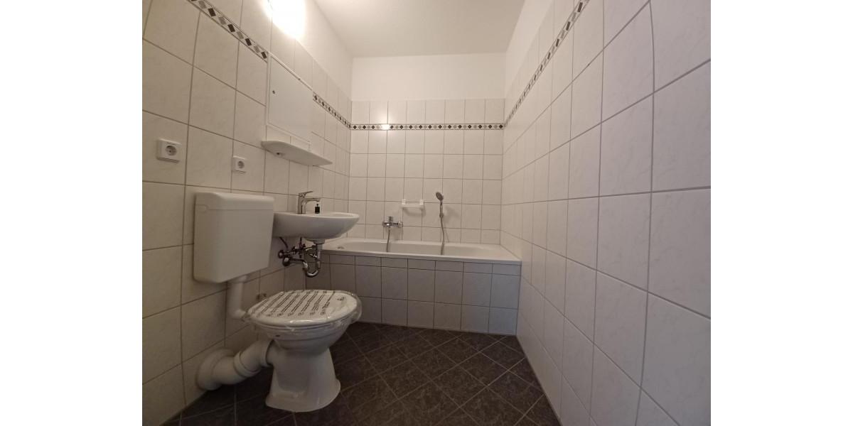 Etagenwohnung Plauen Bahnhofsvorstadt - 1 Zimmer, 36 m&sup2;, 231&euro; | Angebot:24780924