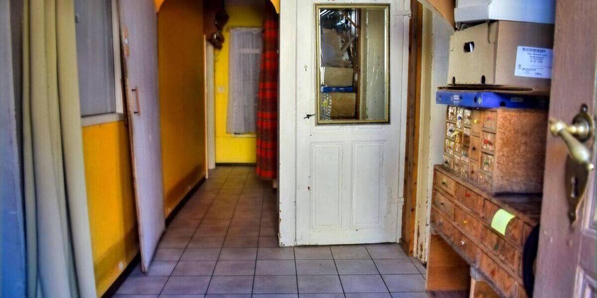 Mehrfamilienhaus, Wohnhaus Helmbrechts Enchenreuth - 9 Zimmer, 189 m&sup2;, 49.500&euro; | Angebot:25821859