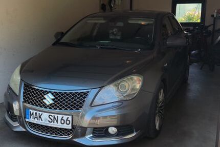 Suzuki Kizashi 206.000 km 4.500 &euro; Röslau 95195