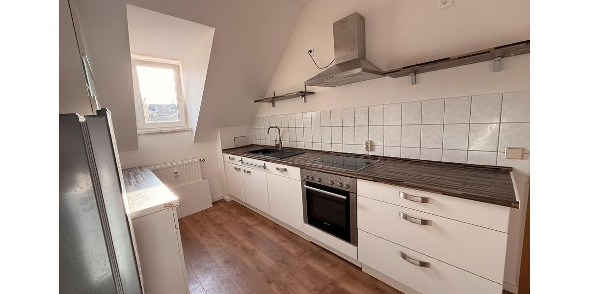 Etagenwohnung Plauen Bahnhofsvorstadt - 2 Zimmer, 55 m&sup2;, 300&euro; | Angebot:25538961