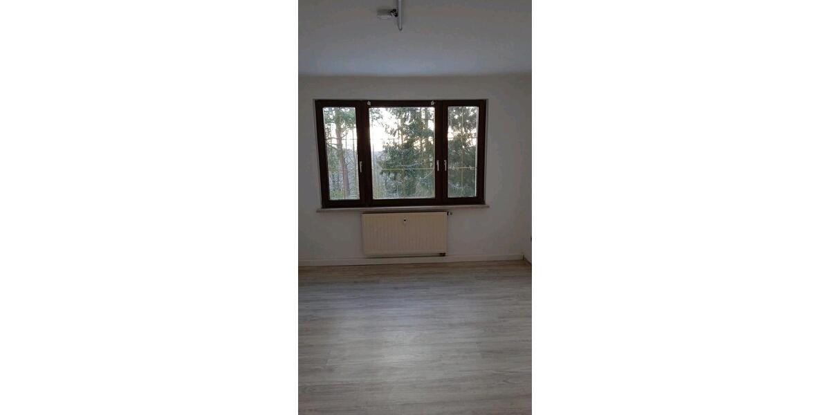 Etagenwohnung Hirschberg - 2 Zimmer, 50 m&sup2;, 310&euro; | Angebot:25823181
