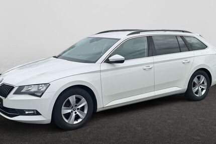Skoda Superb 179.845 km 11.490 &euro; Hof 95032