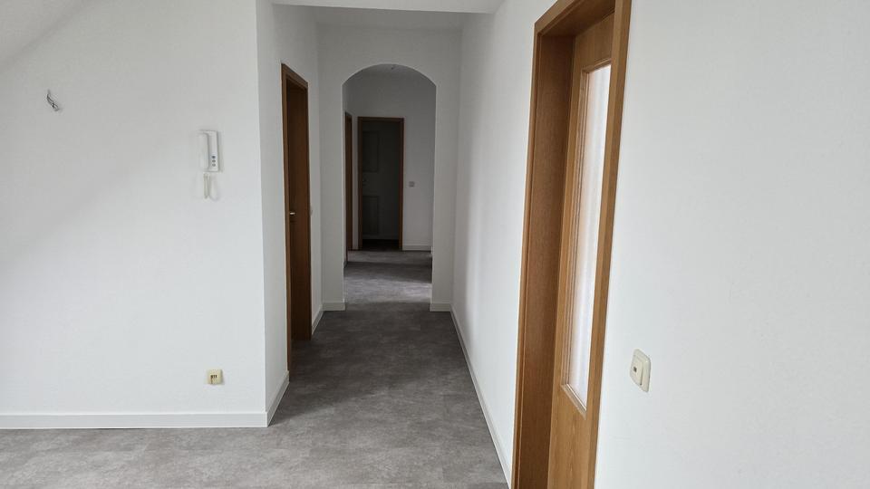 Dachgeschoßwohnung Adorf/Vogtland Vogtland - 3 Zimmer, 89 m&sup2;, 550&euro; | Angebot:24015042