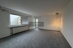 Etagenwohnung Lichtenberg - 3 Zimmer, 80 m&sup2;, 600&euro; | Angebot:25160181