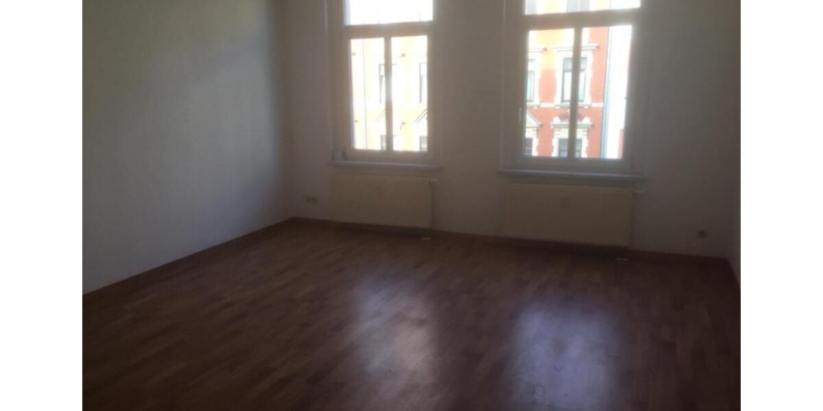 Etagenwohnung Plauen Altstadt - 2 Zimmer, 61 m&sup2;, 299&euro; | Angebot:24773211