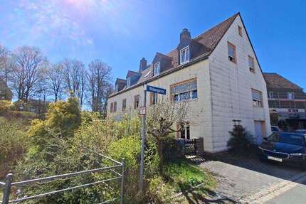 Haus Kirchenlamitz Hohenbuch - 10 Zimmer, 210 m&sup2;, 57.100&euro; | Angebot:27387149