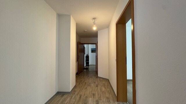 Etagenwohnung Plauen Westend - 2 Zimmer, 49 m&sup2;, 64.000&euro; | Angebot:25741455