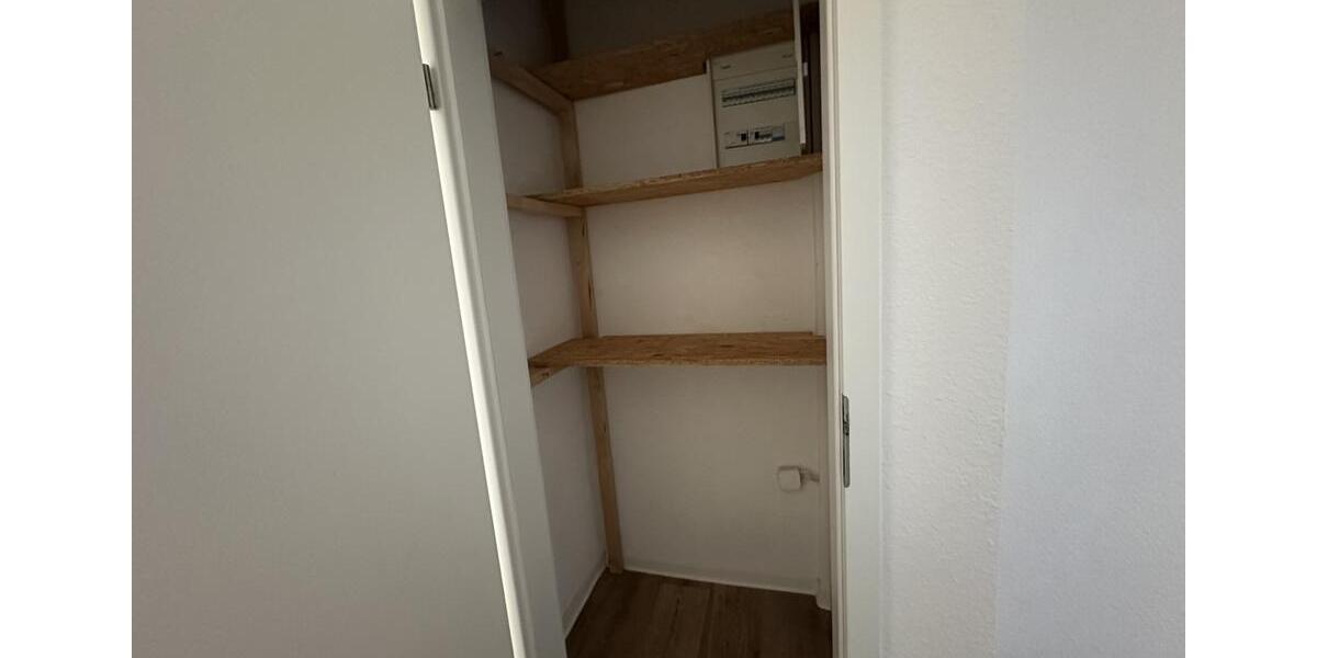Etagenwohnung Plauen Bahnhofsvorstadt - 3 Zimmer, 70 m&sup2;, 373&euro; | Angebot:26266404