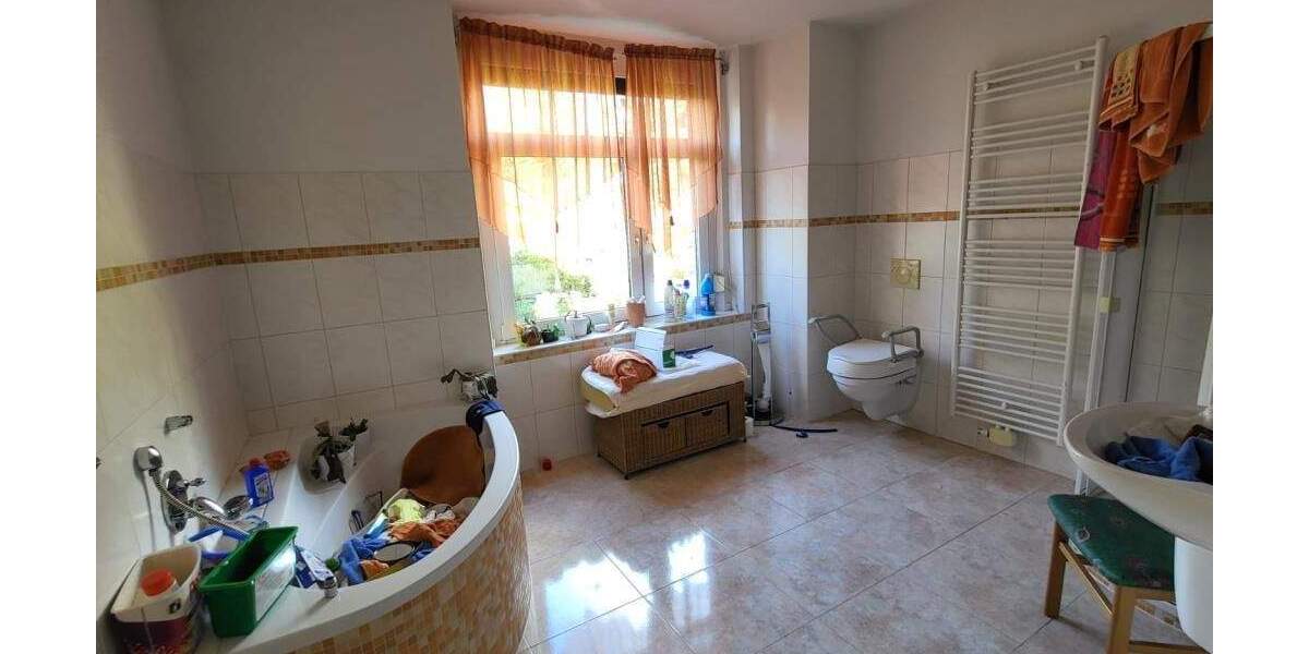 Mehrfamilienhaus, Wohnhaus Pausa-Mühltroff Pausa - 1 Zimmer, 250 m&sup2;, 30.000&euro; | Angebot:25774884