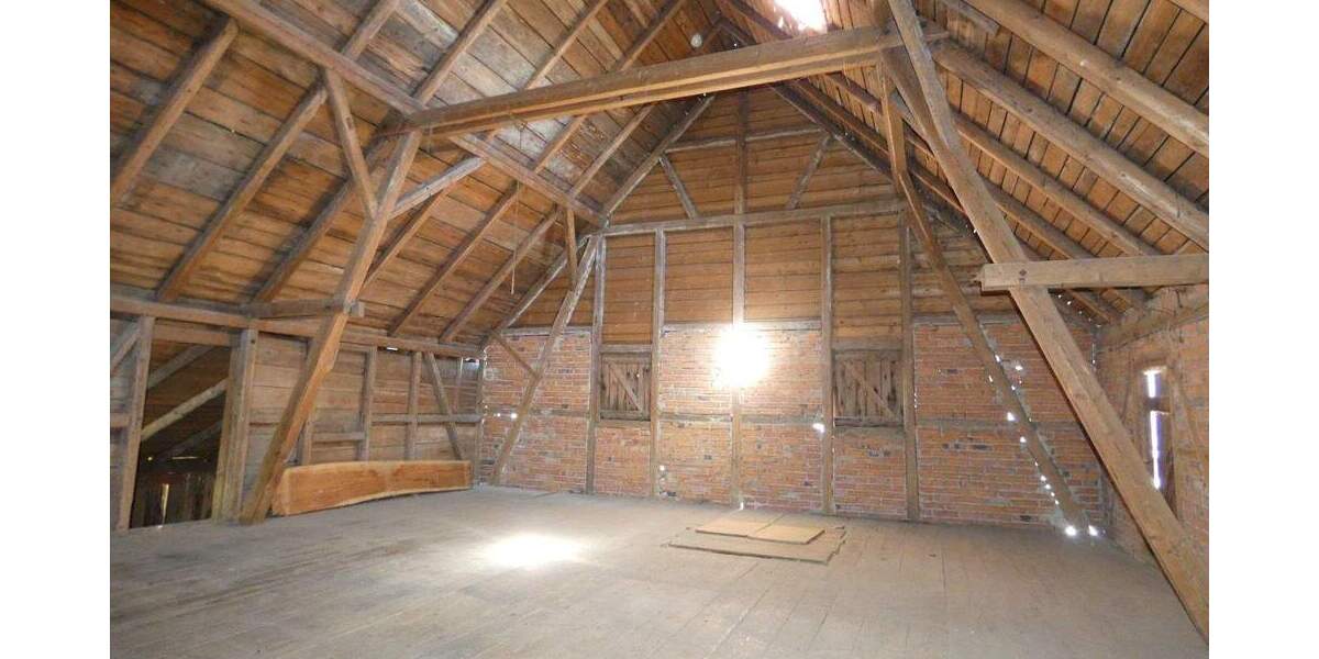 Einfamilienhaus Saalburg-Ebersdorf Schönbrunn - 9 Zimmer, 188 m&sup2;, 95.000&euro; | Angebot:25731037