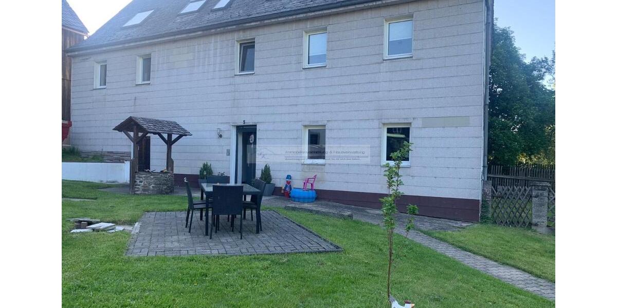 Etagenwohnung Weißenstadt - 3.5 Zimmer, 100 m&sup2;, 700&euro; | Angebot:26532034