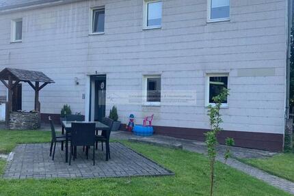 Wohnung Weißenstadt - 3.5 Zimmer, 100 m&sup2;, 700&euro; | Angebot:26532034