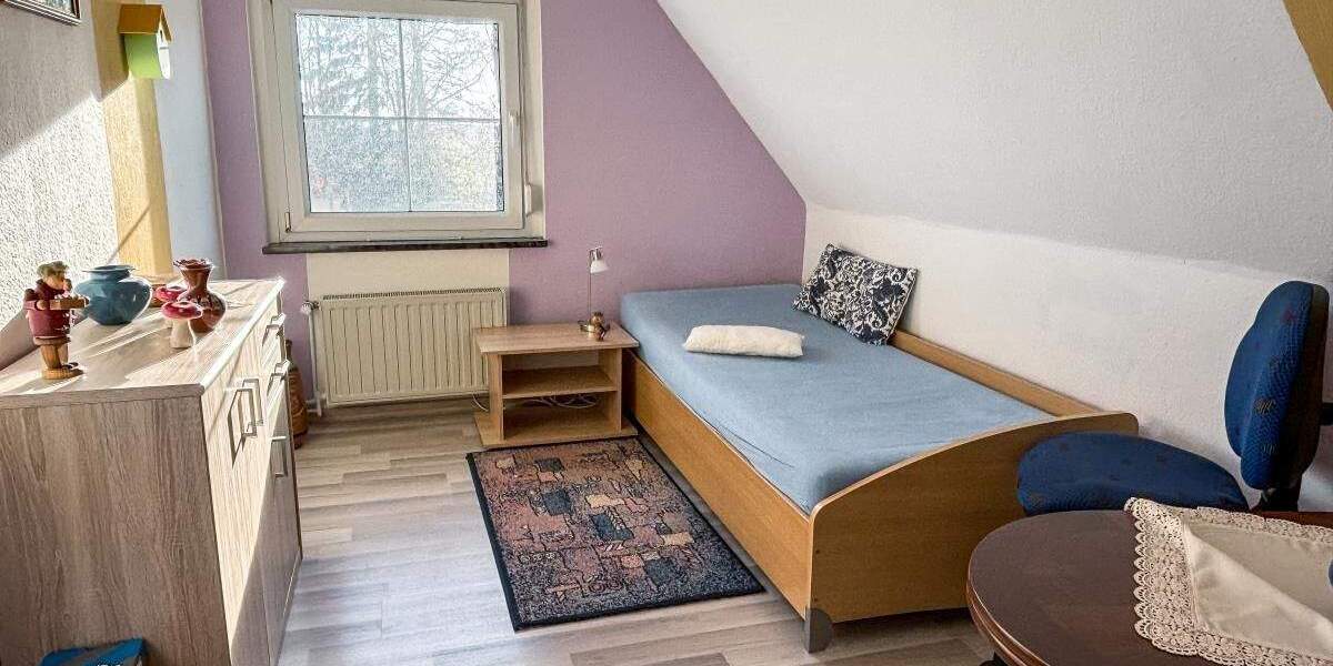Einfamilienhaus Rosenthal am Rennsteig - 1 Zimmer, 158 m&sup2;, 179.900&euro; | Angebot:25700903