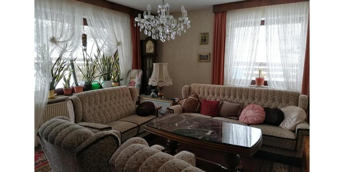 Einfamilienhaus Helmbrechts - 6 Zimmer, 130 m&sup2;, 185.000&euro; | Angebot:25752729