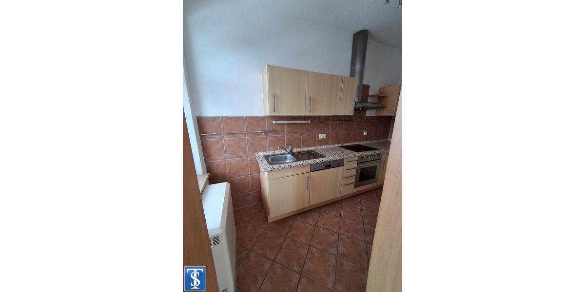 Etagenwohnung Plauen Altstadt - 4 Zimmer, 95 m&sup2;, 525&euro; | Angebot:25792778