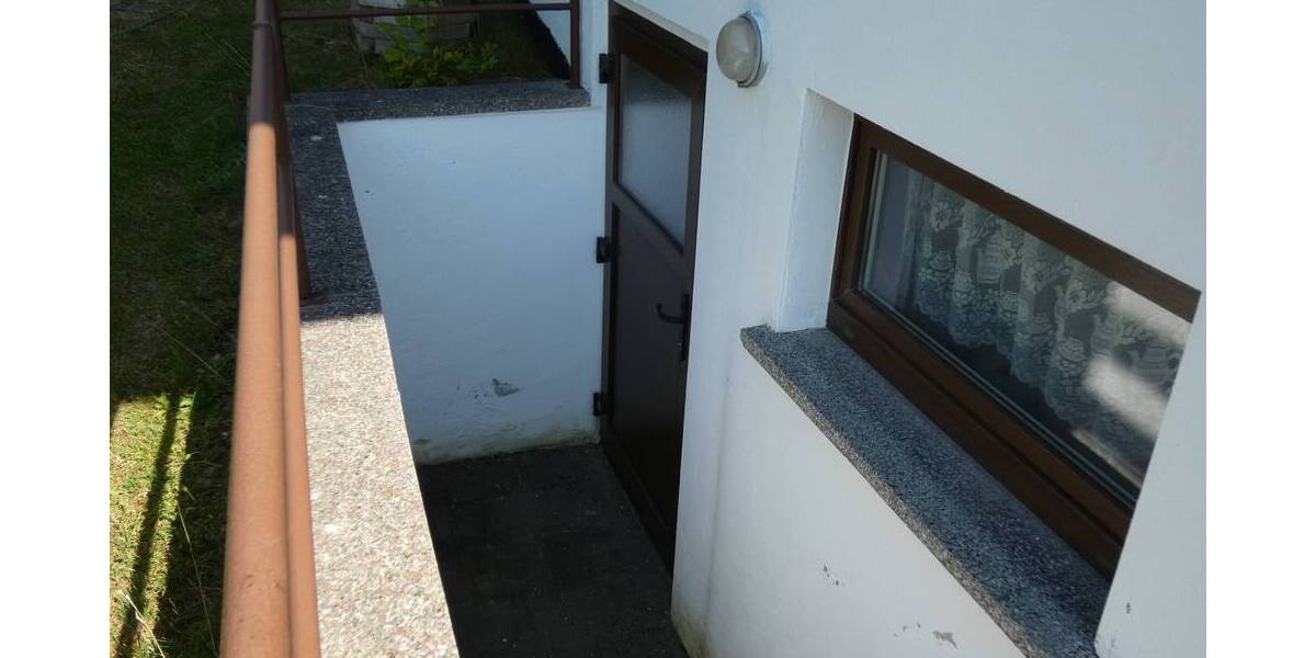 Mehrfamilienhaus, Wohnhaus Schleiz - 3 Zimmer, 45 m&sup2;, 39.000&euro; | Angebot:25796098