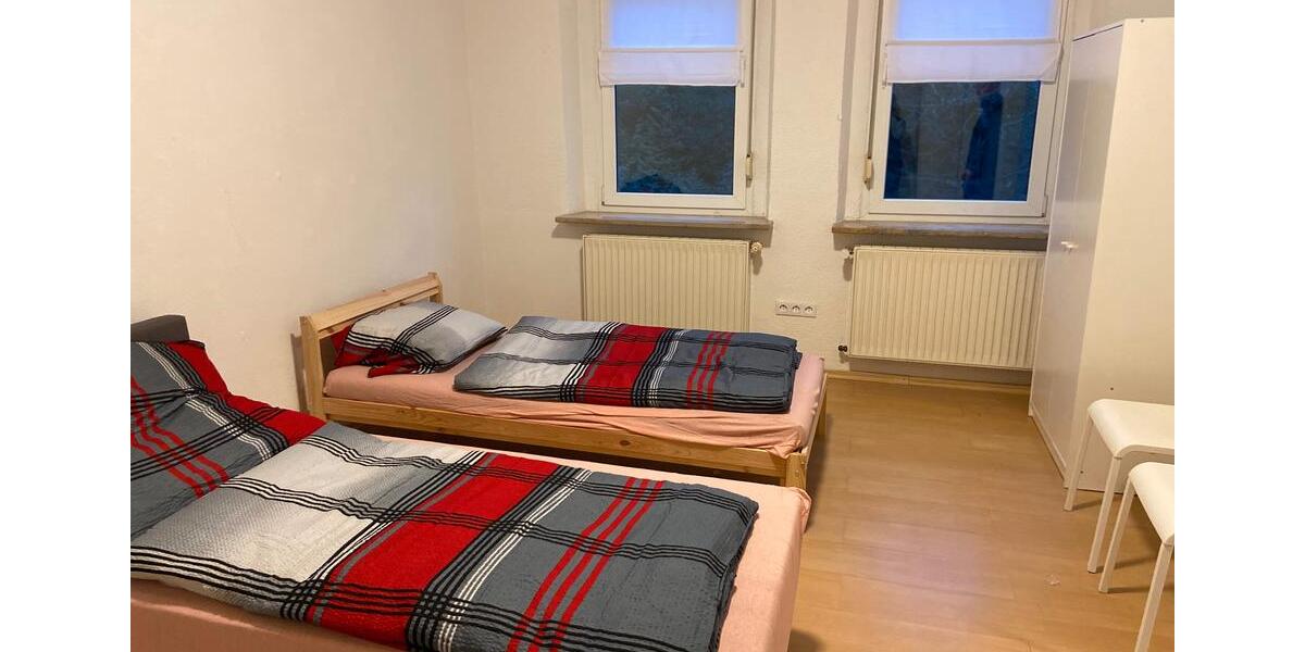 Etagenwohnung Hof Altstadt - 3.5 Zimmer, 96 m&sup2;, 700&euro; | Angebot:26295472