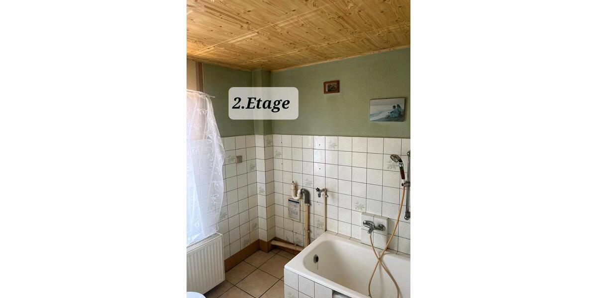 Mehrfamilienhaus, Wohnhaus Remptendorf - 6 Zimmer, 147 m&sup2;, 125.000&euro; | Angebot:26958020